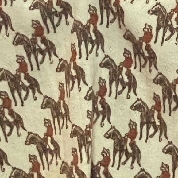 Urban Outfitters Brown and Cream Crop Top - Picture 3 of 4